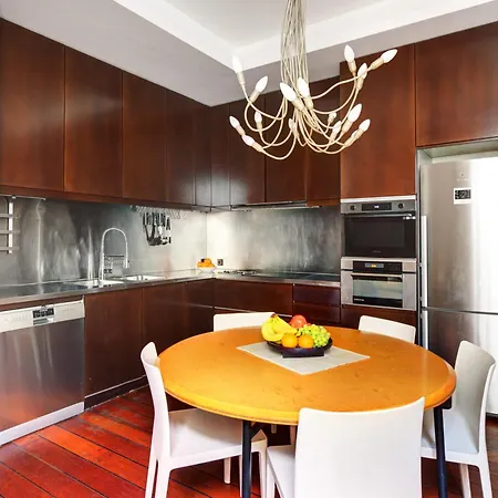 Apartment Bnbnova - Le Marais & Place De La Republique - 3br Paris
